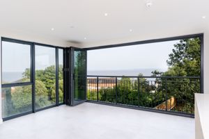 Photo 18- click for photo gallery